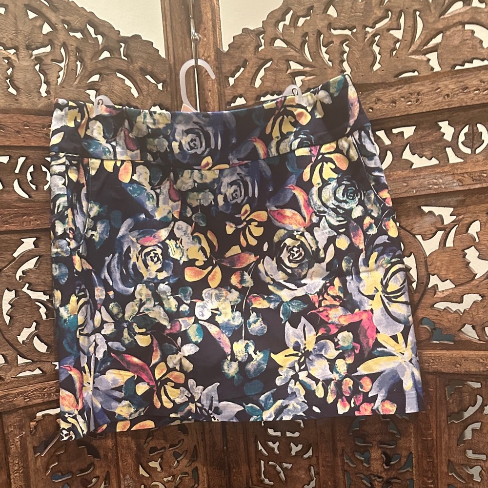 Zac & Rachel Multicolor Floral Skort size 12-like new